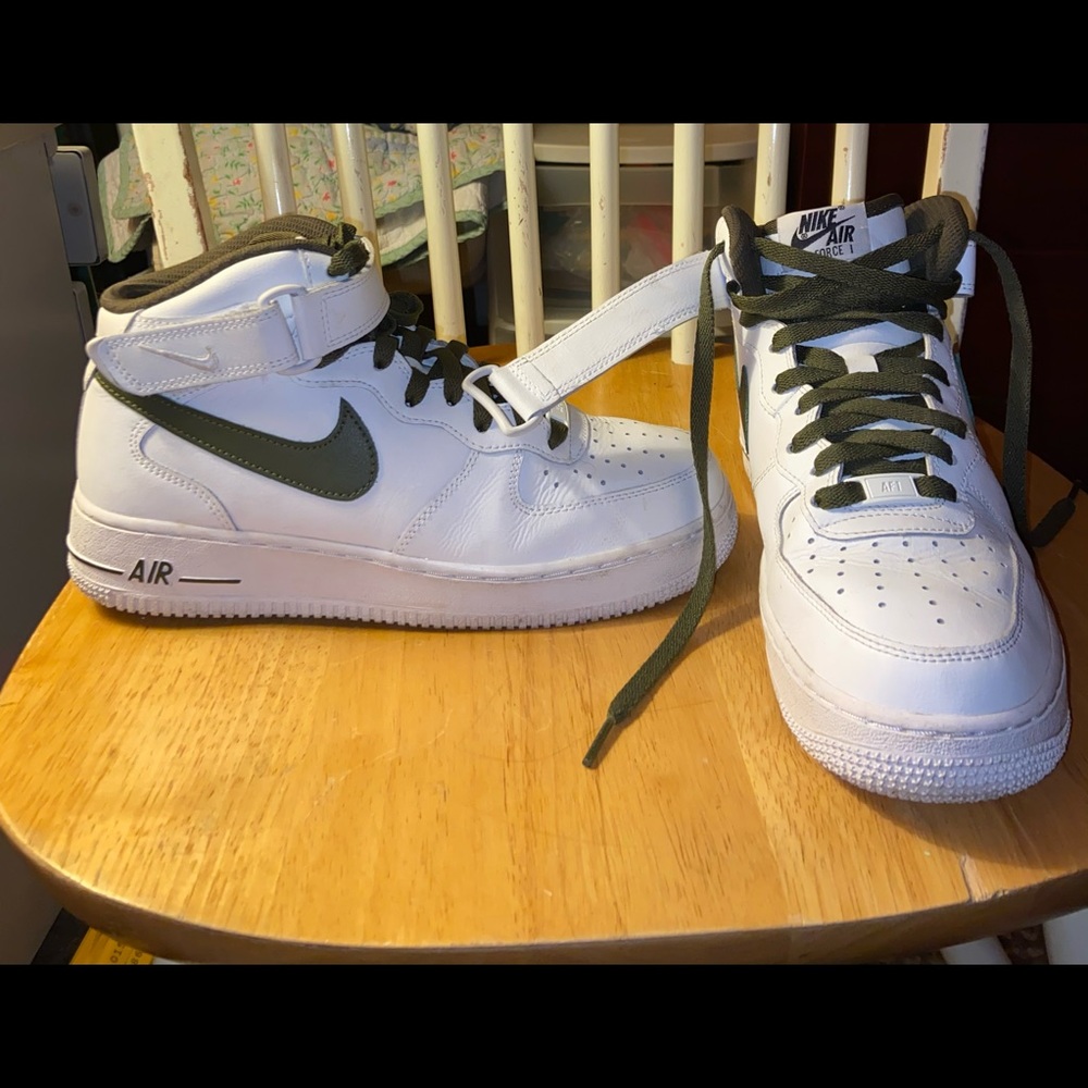 Women’s custom Nike high top Air Force 1s